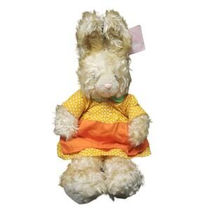 Vintage RUSS Berrie Caress Soft Pet Buffy Bunny Rabbit Stuffed Plush Animal